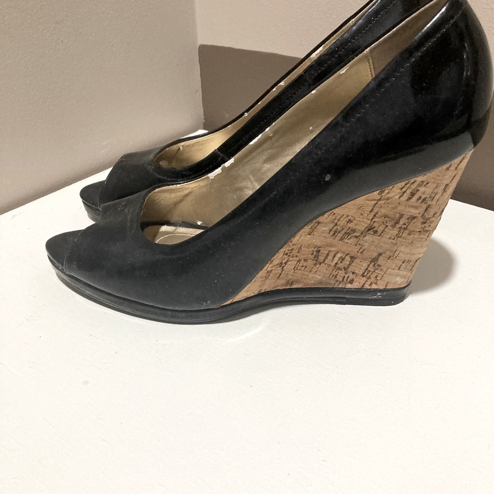 Tahari black patent cork wedges